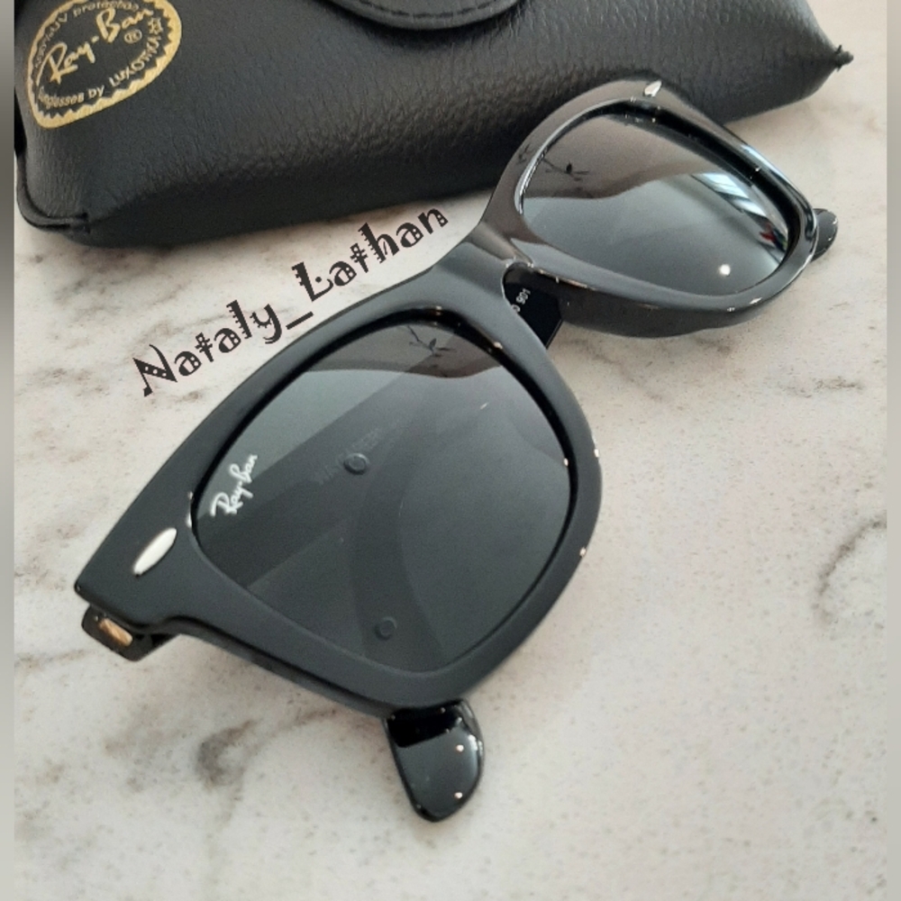 Ray-Ban (Store Display) Wayfarer Black RB2140 - Picture 4 of 14